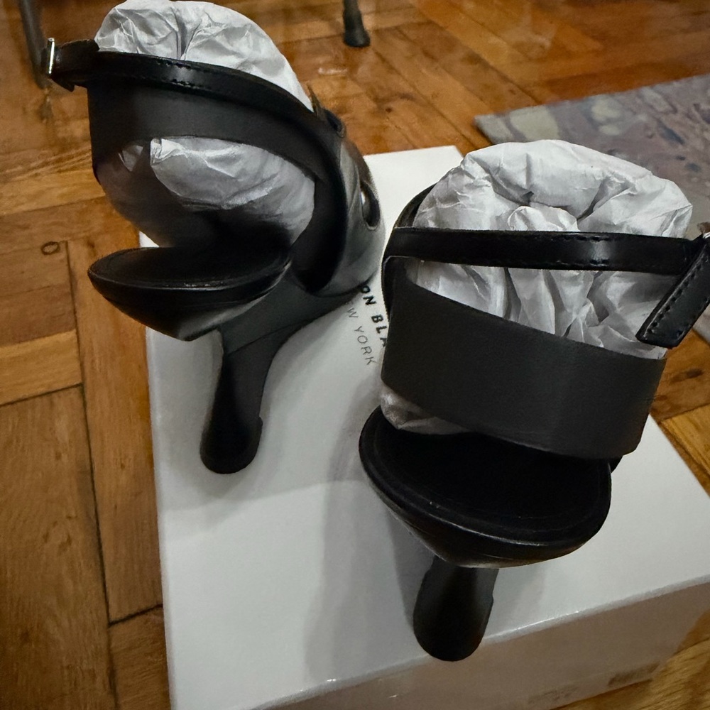 Brandon Blackwood Black Pointed Mary Jane Slingback Heels - Picture 4 of 8